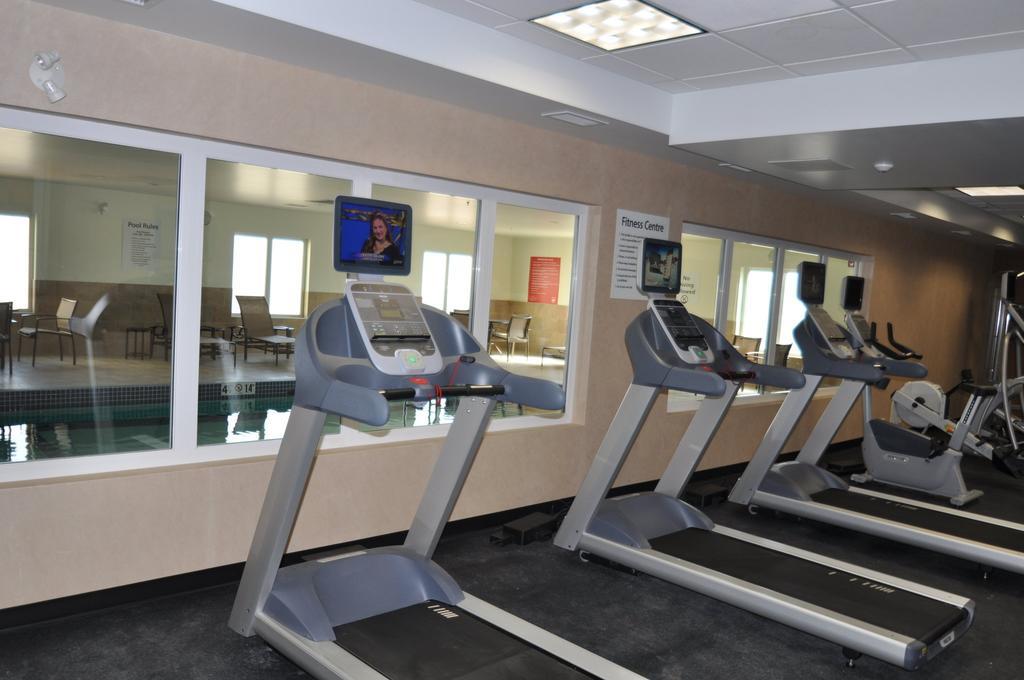 Clarion Hotel & Conference Centre Sherwood Park Extérieur photo