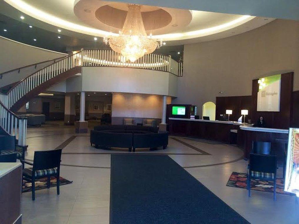 Clarion Hotel & Conference Centre Sherwood Park Extérieur photo