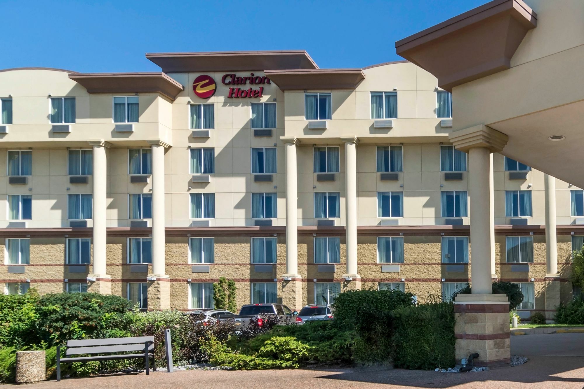 Clarion Hotel & Conference Centre Sherwood Park Extérieur photo
